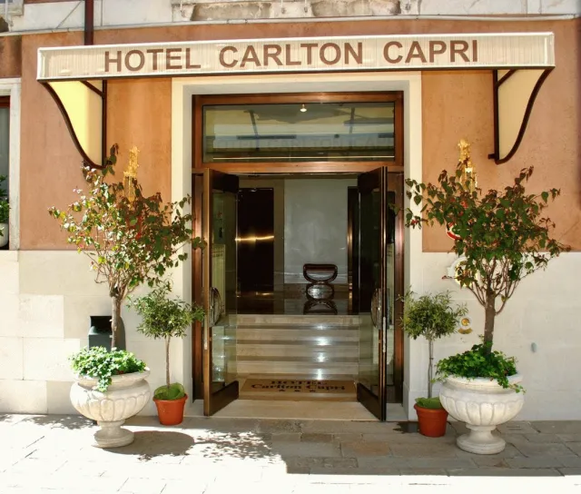 Hotellbilder av Hotel Carlton Capri - nummer 1 av 17