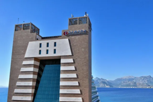 Hotellbilder av Ramada Plaza by Wyndham Antalya Hotel - nummer 1 av 9