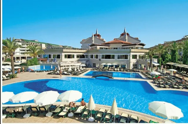 Hotellbilder av Aydinbey Famous Resort - nummer 1 av 10