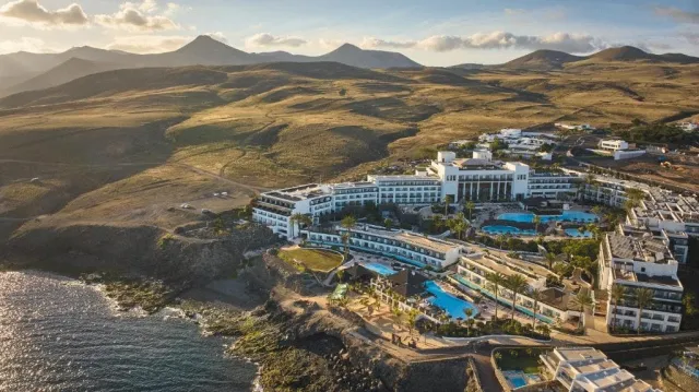 Hotellbilder av Secrets Lanzarote Resort & Spa - nummer 1 av 18