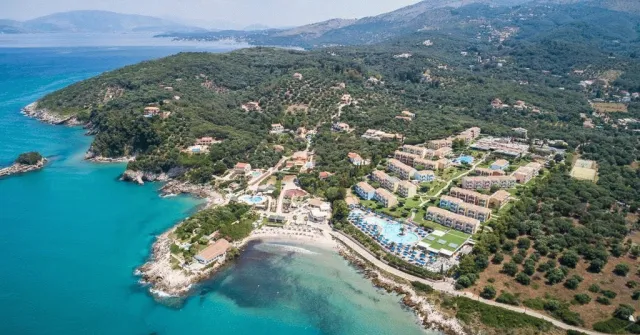 Hotellbilder av Mareblue Beach Corfu Resort Hotel - nummer 1 av 16