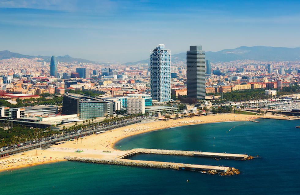 Barcelona og den flotte bystranden ved Middelhavet