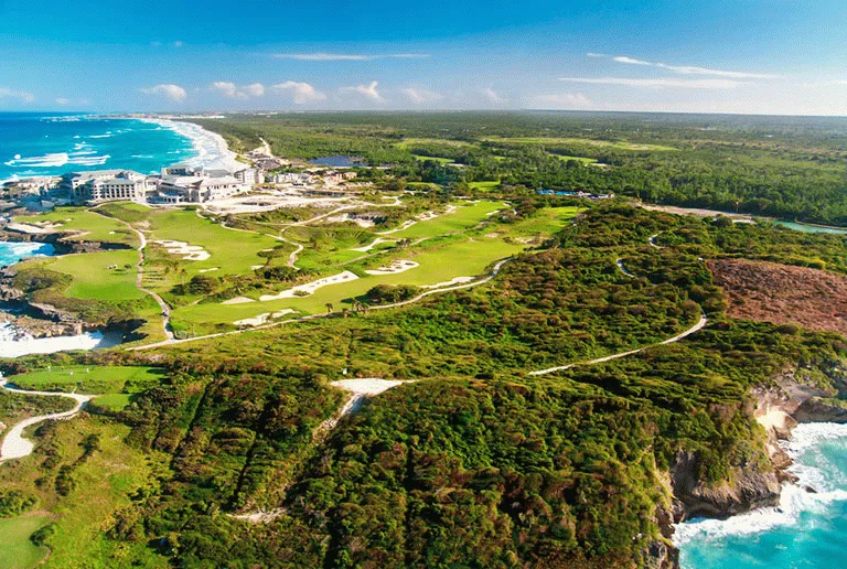 Macao Beach med sin berømte golfbane ligger i Punta Cana 
